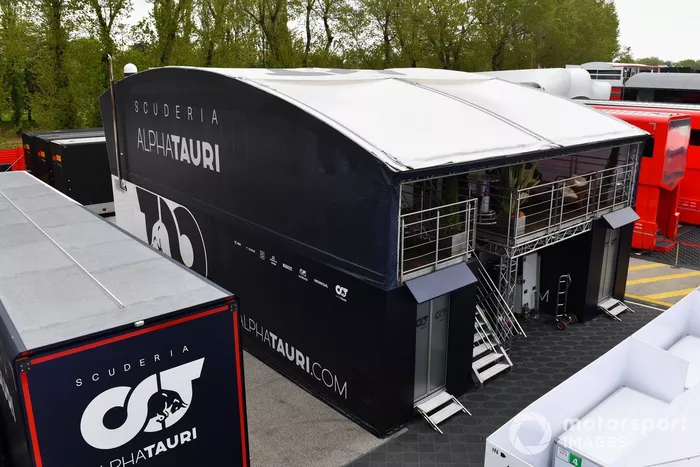 El motorhome de AlphaTauri 