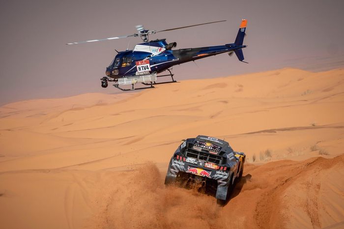 #210 Karman / Hexaom Peugeot: Cyril Despres, Taye Perry