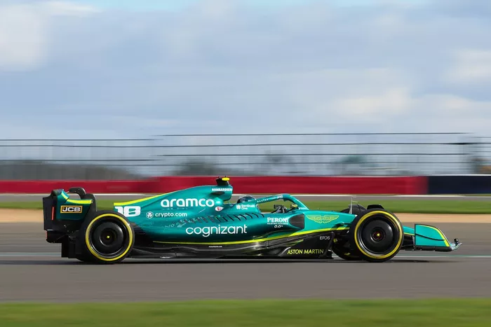 Lance Stroll, Aston Martin AMR22 
