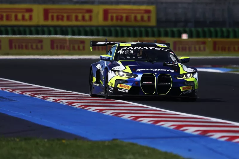 #46 Team WRT, BMW M4 GT3: Valentino Rossi, Maxime Martin 