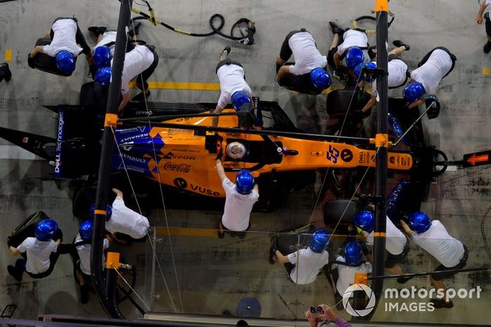 Carlos Sainz Jr., McLaren MCL34