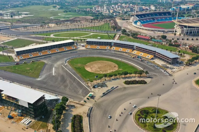 Circuito di Hanoi in contruzione  