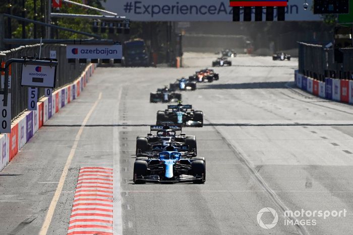 Fernando Alonso, Alpine A521, Yuki Tsunoda, AlphaTauri AT02