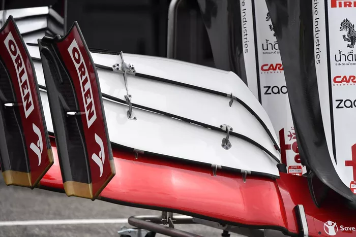Alfa Romeo Racing C41 front wing detail