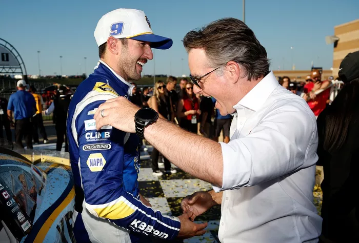 Chase Elliott, Hendrick Motorsports Chevrolet, Jeff Gordon, Vice Chairman, Hendrick Motorsports