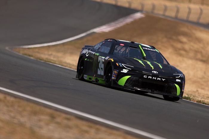 Riley Herbst, 23XI Racing Toyota