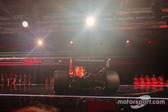 Ferrari SF90 2019