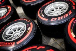 Pirelli lastikleri