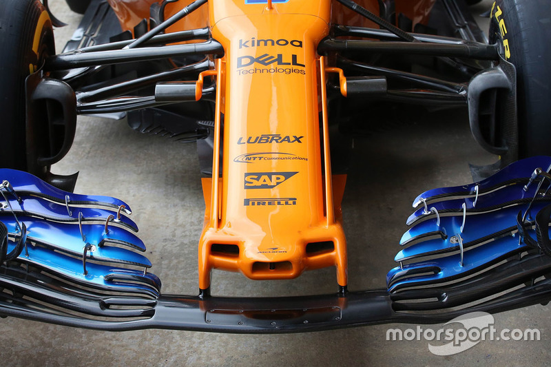 McLaren MCL33 nose and front wing detail