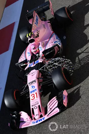 Esteban Ocon, Sahara Force India VJM10 avec des capteurs aérodynamiques