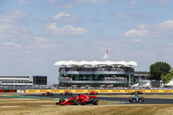 Sebastian Vettel, Ferrari SF71H, leads Valtteri Bottas, Mercedes AMG F1 W09