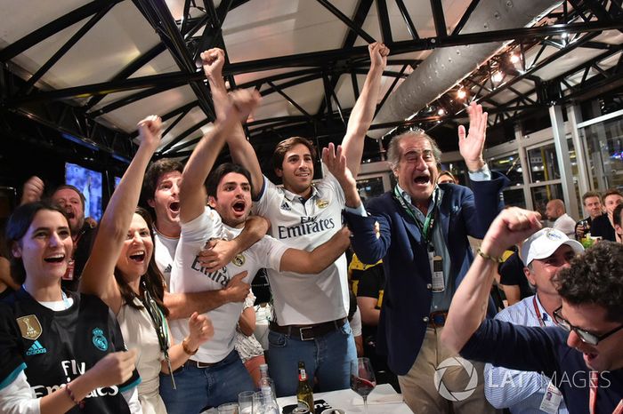 Carlos Sainz Jr., Renault Sport F1 mira la final de la Champions