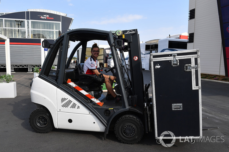 Sauber forklift truck