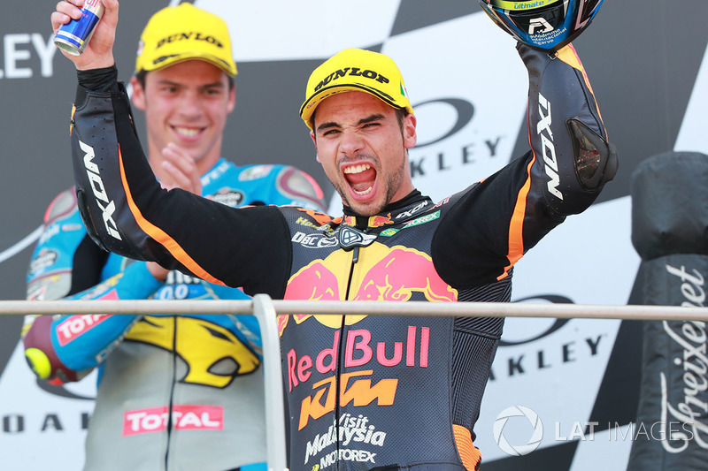 Podio: il vincitore della gara Miguel Oliveira, Red Bull KTM Ajo Moto2