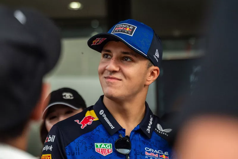 Isack Hadjar, Red Bull Racing