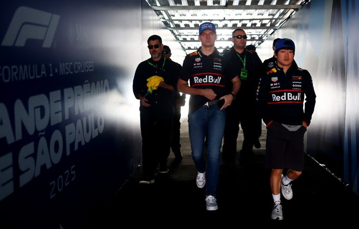 Max Verstappen, Red Bull Racing, Yuki Tsunoda, Red Bull Racing Team