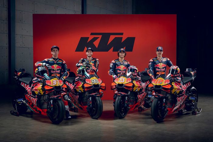 Pedro Acosta, Red Bull KTM Tim Pabrik, Brad Binder, Red Bull KTM Tim Pabrik, Enea Bastianini, Red Bull KTM Tech 3, Maverick Vinales, Red Bull KTM Tech 3

