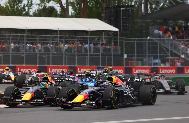 Max Verstappen, Red Bull Racing, Isack Hadjar, Red Bull Racing