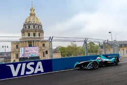 Nelson Piquet Jr., NEXTEV TCR Formula E Team