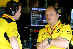 Julien Simon-Chautemps, Renault Sport F1 Team e Frederic Vasseur, Renault Sport F1 Team, Racing Dire
