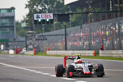 Esteban Gutierrez, Haas F1 Team VF-16