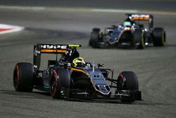 Sergio Pérez, Sahara Force India F1 VJM09 lídera a Nico Hulkenberg, Sahara Force India F1 VJM09