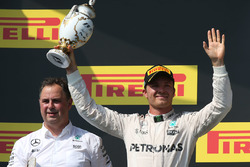 Podium: segundo, Nico Rosberg, Mercedes AMG F1 Team