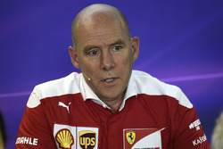 Jock Clear, Ferrari Engineering Director, tijdens de FIA persconferentie