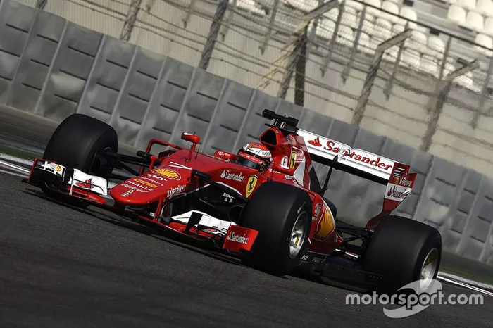 Kimi Raikkonen, Ferrari, probando los nuevos neumáticos Pirelli de 2017