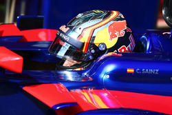 Карлос Сайнс-мл., Scuderia Toro Rosso STR12