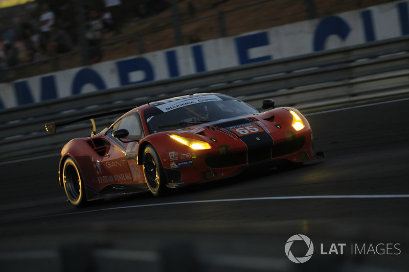 #65 Scuderia Corsa Ferrari 488 GTE: Christina Nielsen, Alessandro Balzan, Bret Curtis