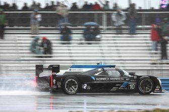 #10 Wayne Taylor Racing Cadillac DPi: Renger Van Der Zande, Jordan Taylor, Fernando Alonso, Kamui Kobayashi