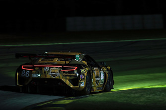 #86 Michael Shank Racing with Curb-Agajanian Acura NSX, GTD: Katherine Legge, Alvaro Parente, Trent Hindman