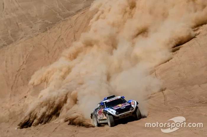 #300 X-Raid Mini JCW Team: Carlos Sainz, Lucas Cruz