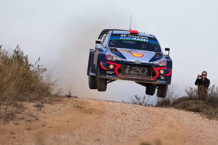 Dani Sordo, Carlos Del Barrio, Hyundai Motorsport Hyundai i20 Coupe WRC