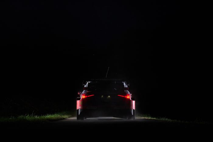Тьерри Невиль, Мартейн Видаге, Hyundai World Rally Team Hyundai i20 N Rally1