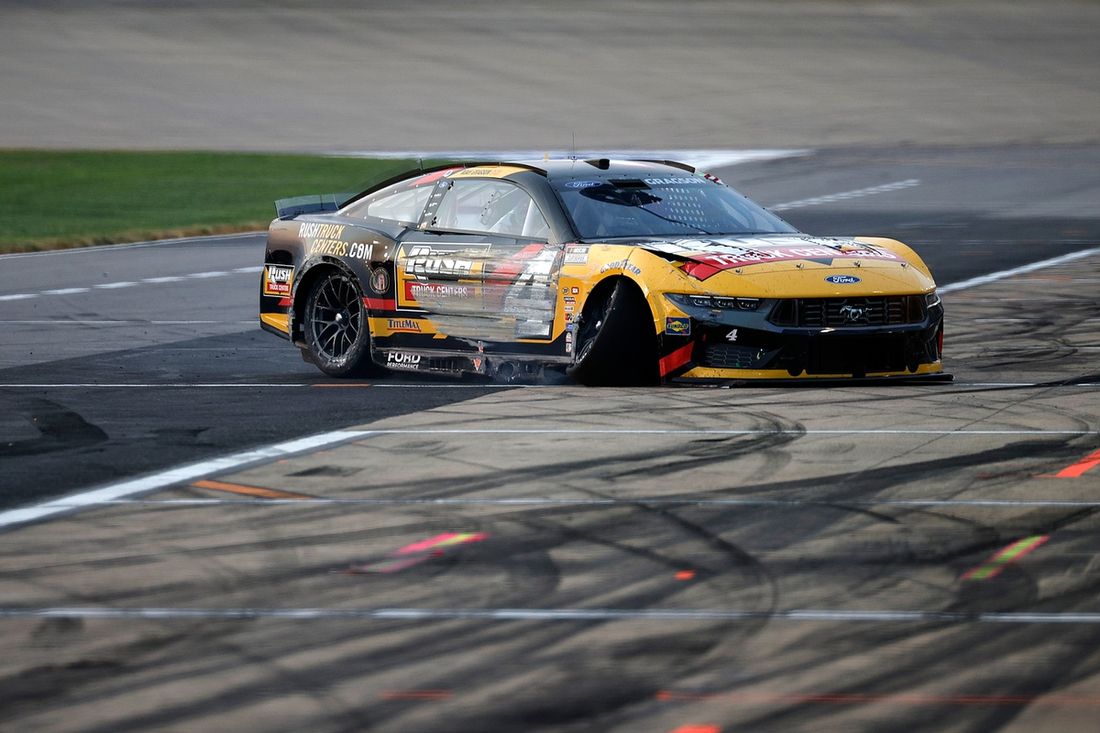 Noah Gragson, Ford de Front Row Motorsports