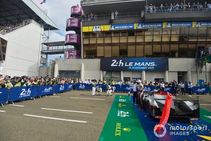 Ganadores #8 Toyota Gazoo Racing Toyota TS050: Sebastien Buemi, Kazuki Nakajima, Brendon Hartley