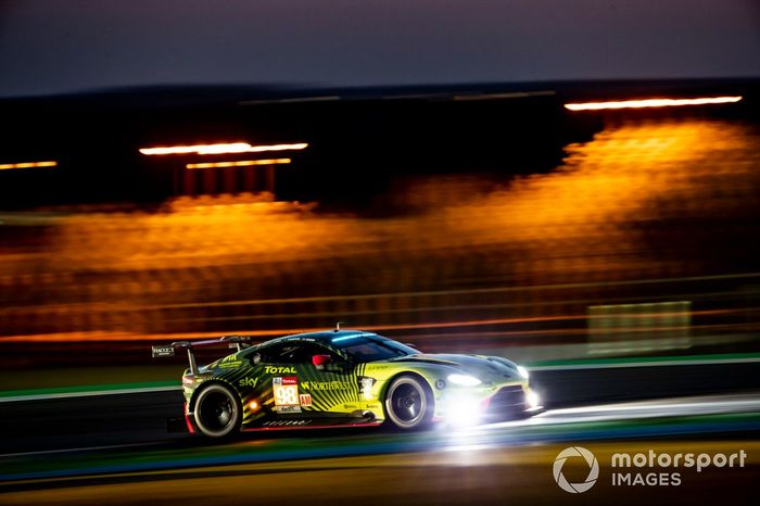 #98 Aston Martin Racing Aston Martin Vantage: Paul Dalla Lana, Augusto Farfus, Ross Gunn