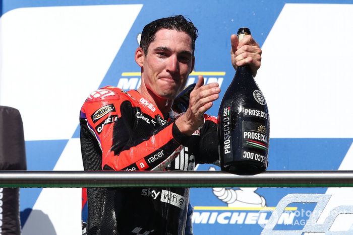 Podio: ganador Aleix Espargaró, Aprilia Racing Team 