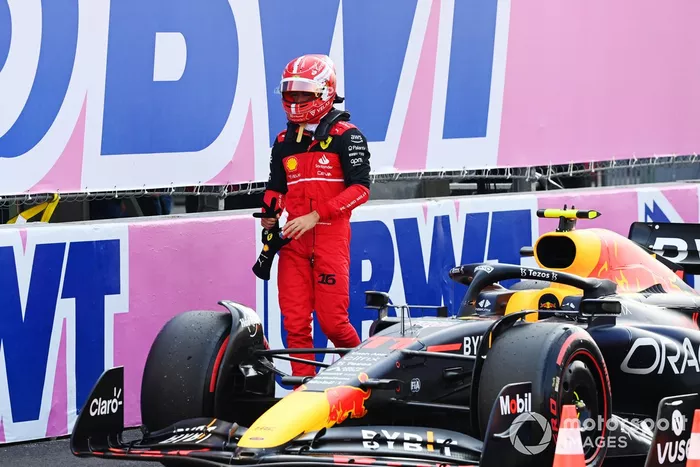 Charles Leclerc, Ferrari, en el Parc Ferme tras la clasificación