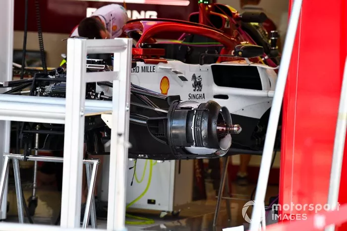 Frenos delanteros del Alfa Romeo Racing C38 
