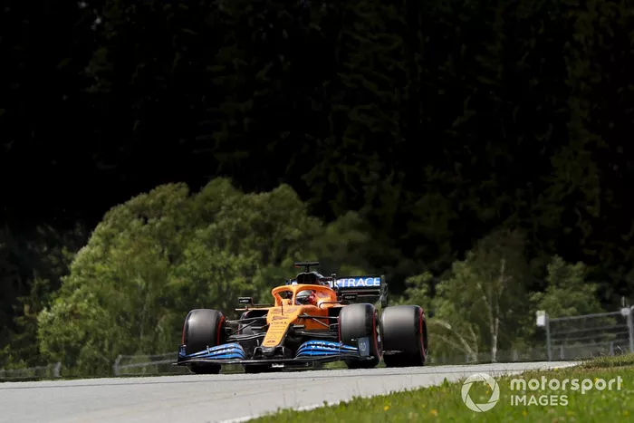 Carlos Sainz Jr., McLaren MCL35