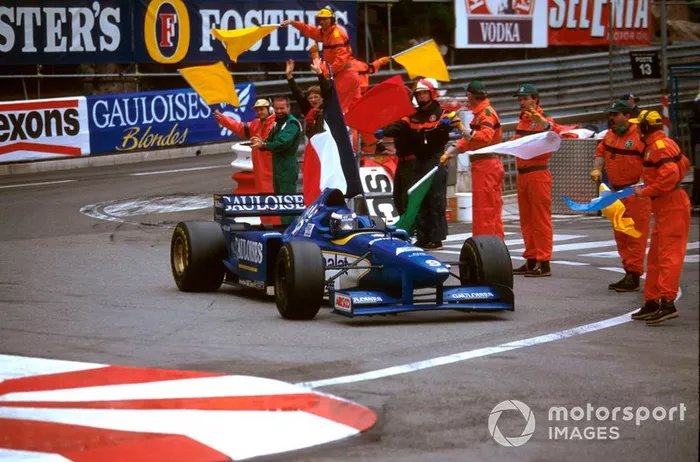 Le vainqueur Olivier Panis, Ligier JS43