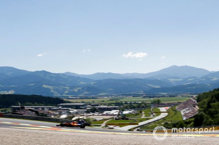 Carlos Sainz Jr., McLaren MCL34