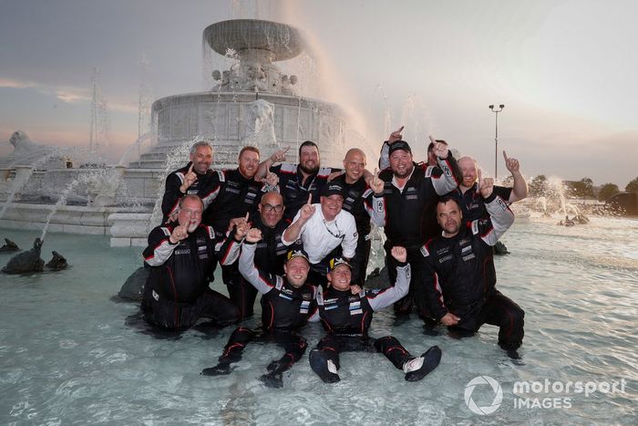 #01 Chip Ganassi Racing Cadillac DPi: Renger van der Zande, Kevin Magnussen