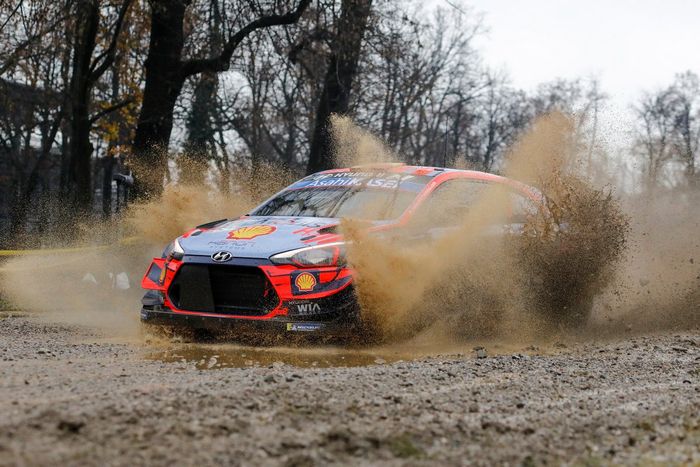 Dani Sordo, Carlos Del Barrio, Hyundai Motorsport Hyundai i20 Coupe WRC