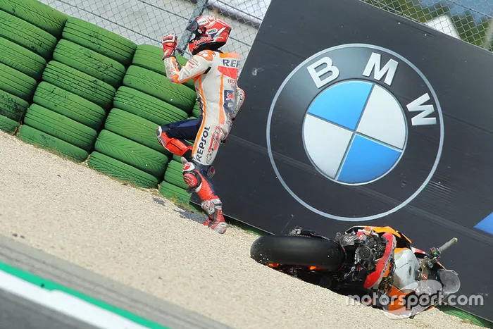 Caída de Marc Márquez, Repsol Honda Team 