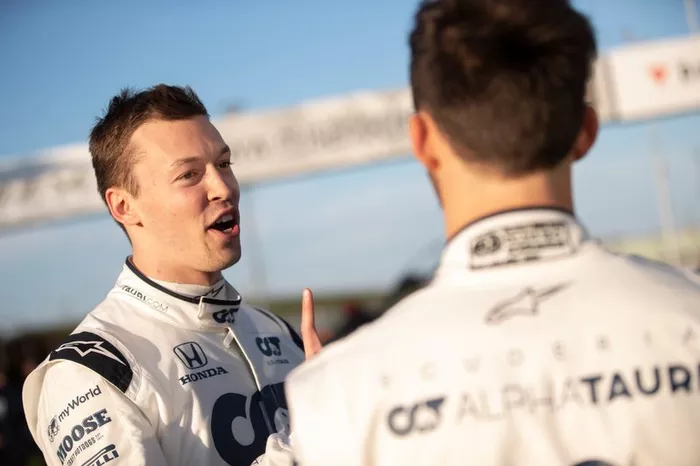 Daniil Kvyat, AlphaTauri, Pierre Gasly, AlphaTauri