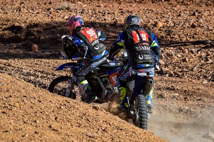 #98 Yamaha: Sara Garcia, #99 Yamaha: Javier Vega Puerta